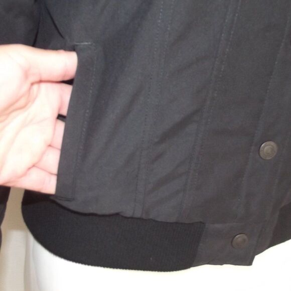 LEVI'S/Thermore Bomber/Flight Jacket, S, Black, Snaps, Long sleeves, Quilted - Picture 5 of 15